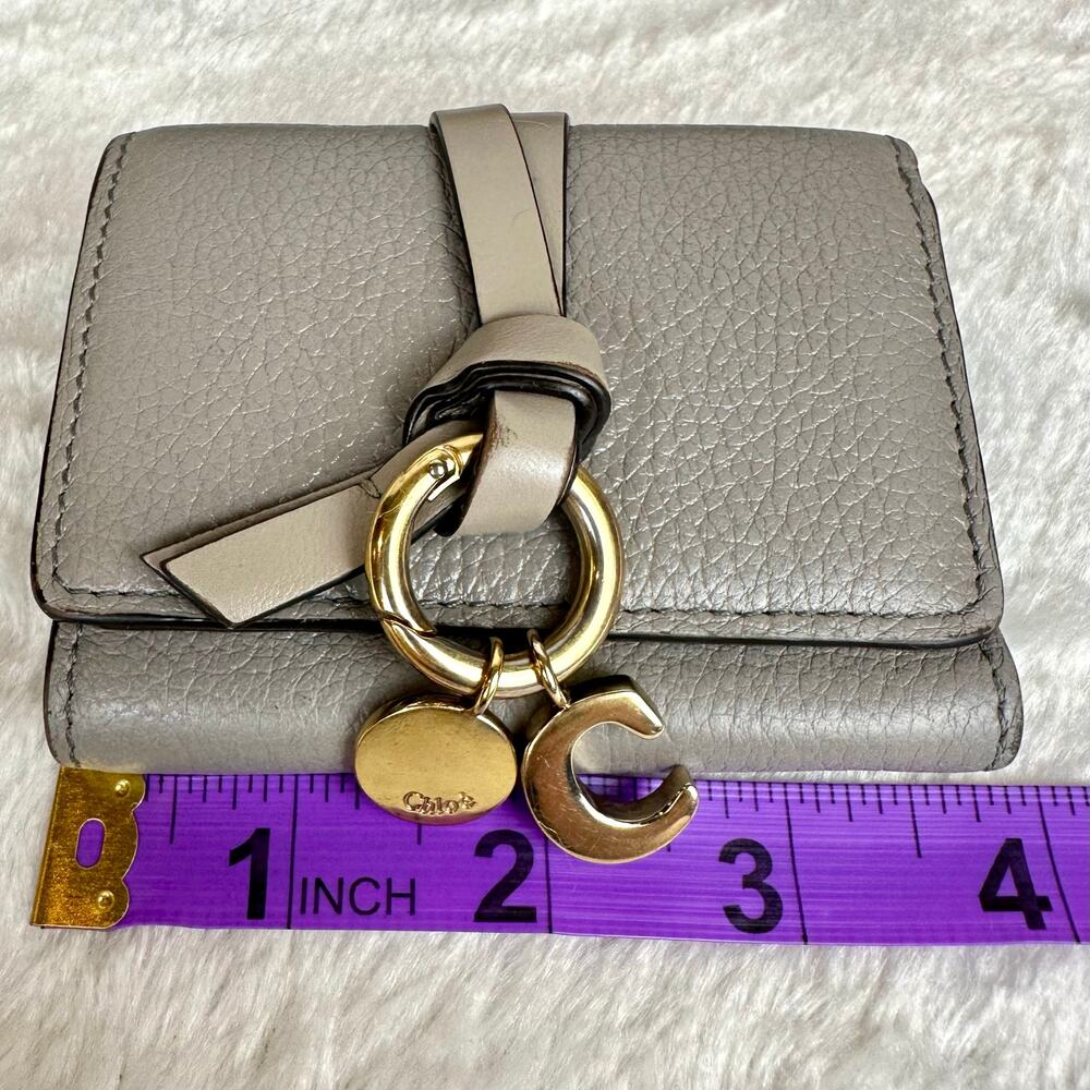 CHLOE gray leather monogram compact wallet GREAT! Nice gift! - Picture 14 of 15